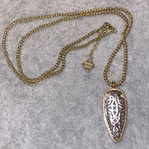 Kendra Scott necklace